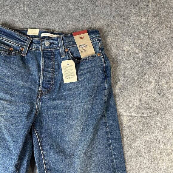 Levi’s Wedgie Straight Womens 28 Medium Wash Denim Button Fly - Picture 2 of 12